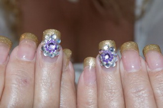 Bridal gemstone nails