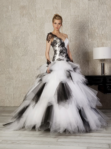 Wedding Gown of the Week-43