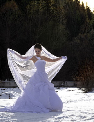 winter wedding attire