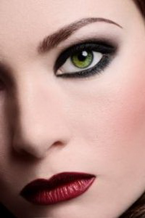 green eyes makeup